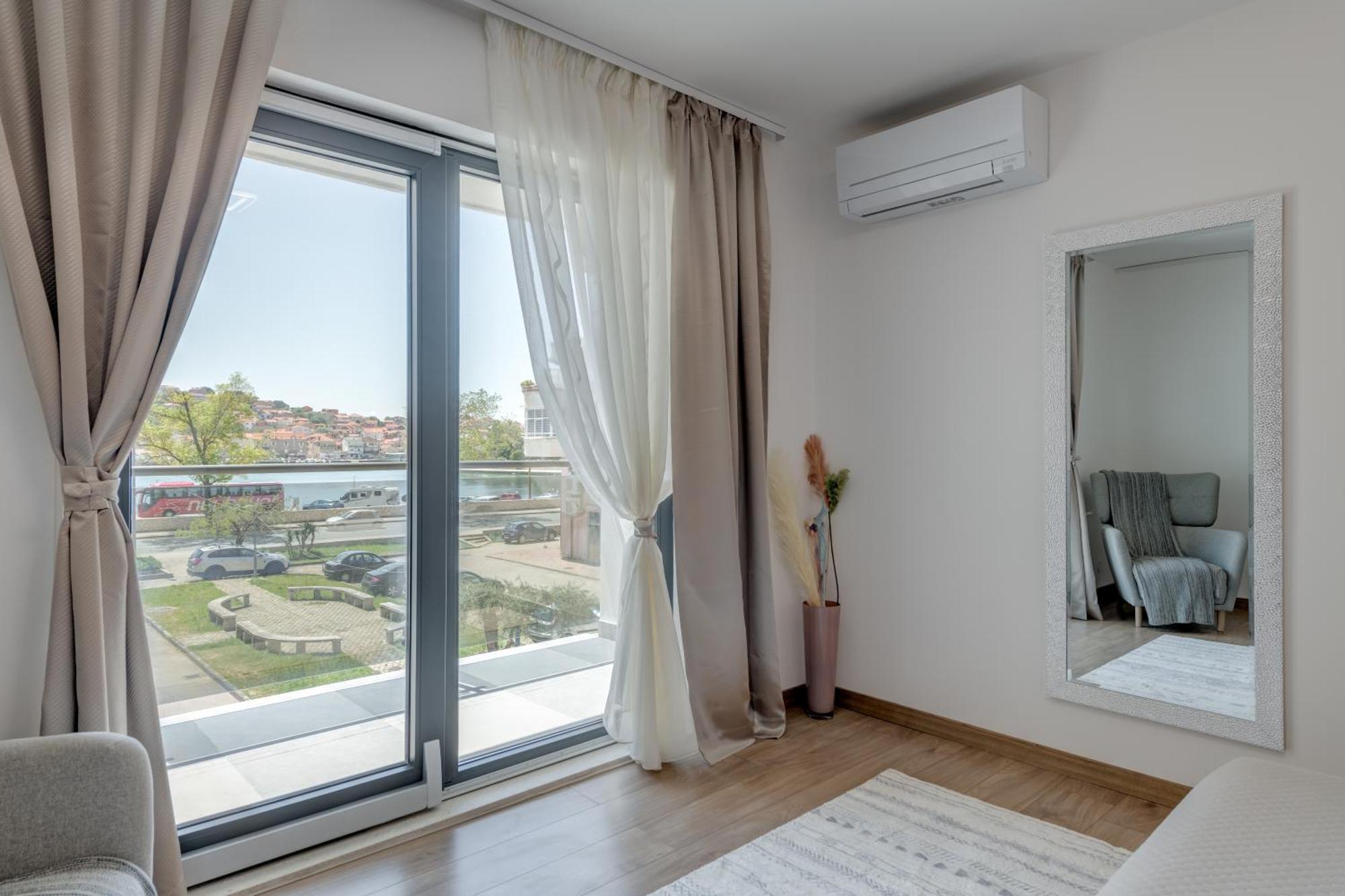 Apartman Casa Vecchia Trogir Bagian luar foto